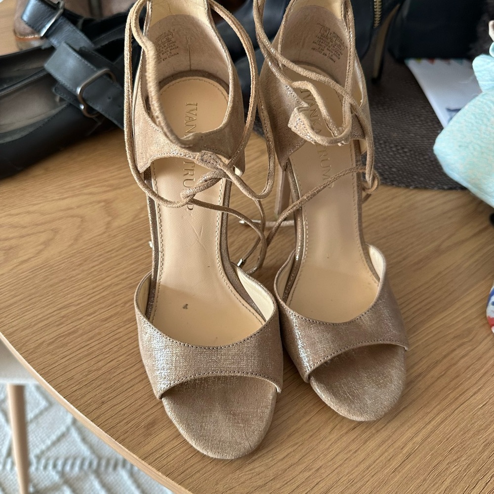 Gold Sparkly Ivanka Trump Sandal Tie Up Strappy Heels Peep Toe